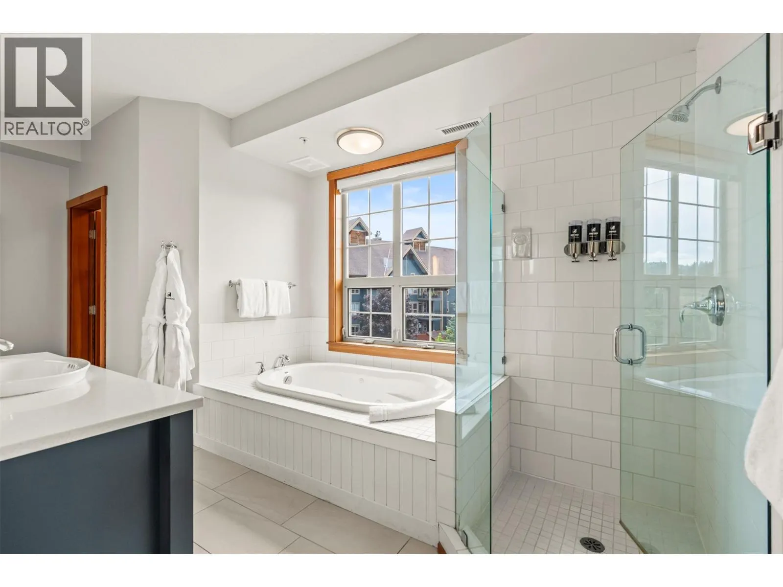 107 Village Centre Court Unit# 416
