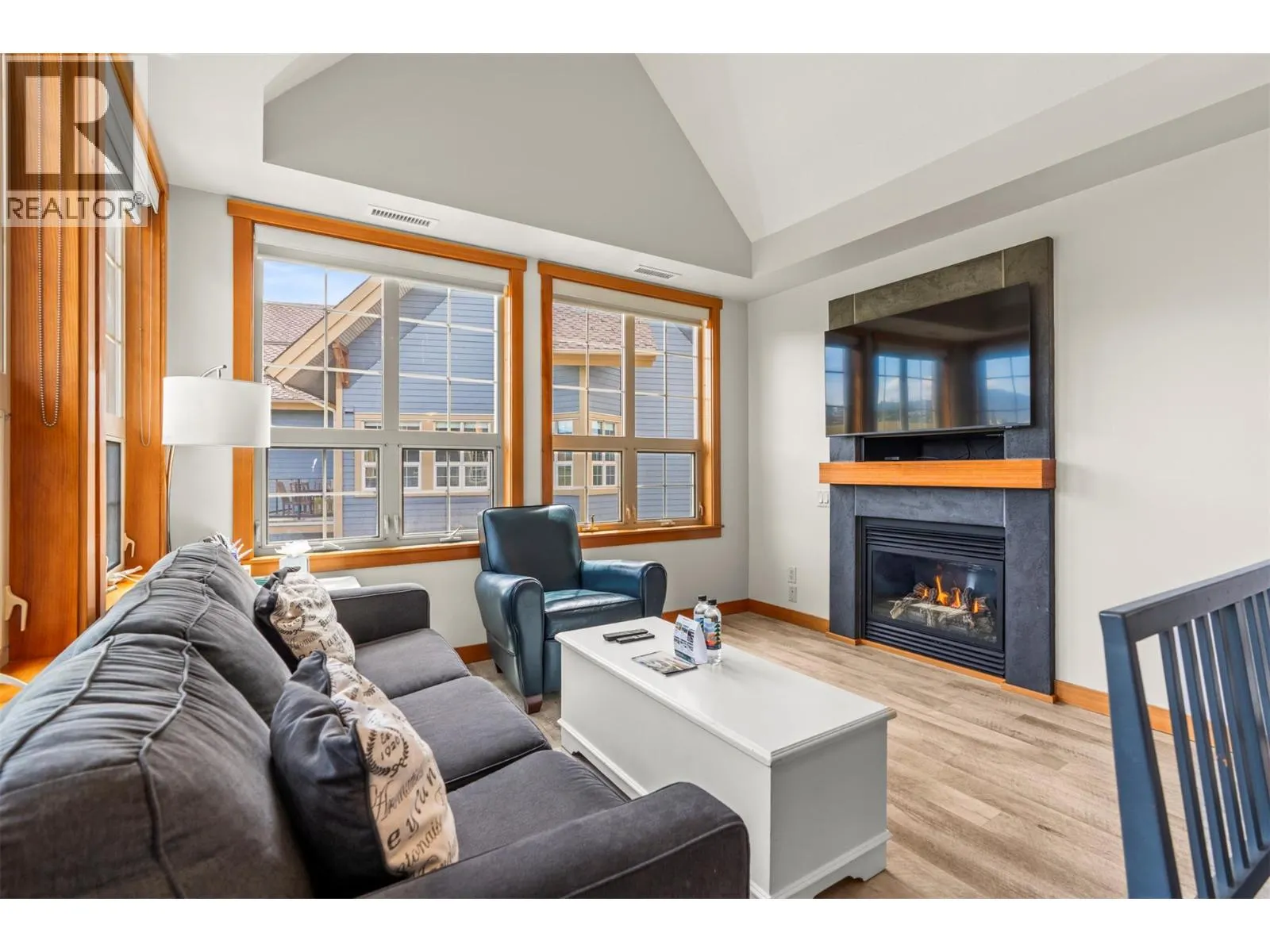107 Village Centre Court Unit# 416