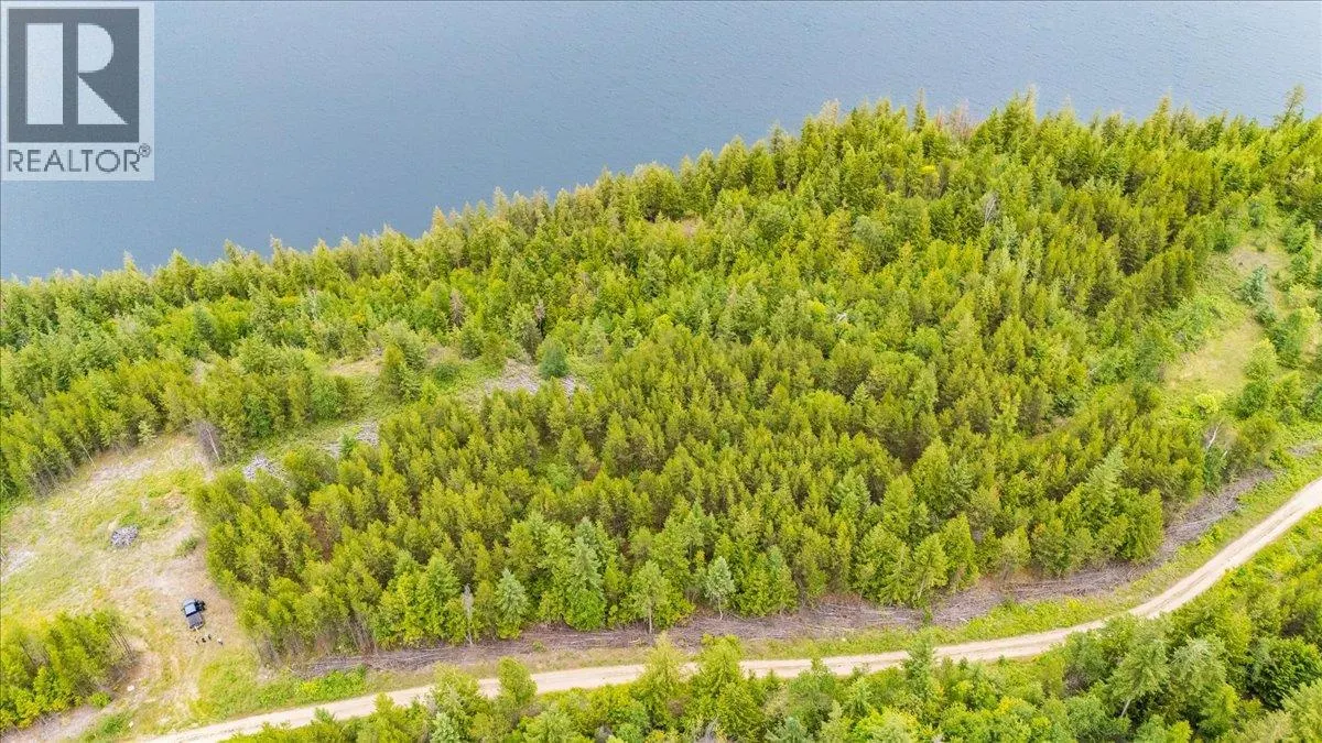 Lower Arrow Lake Lot# 5