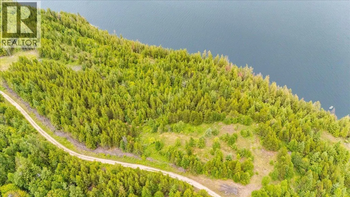 Lower Arrow Lake Lot# 5