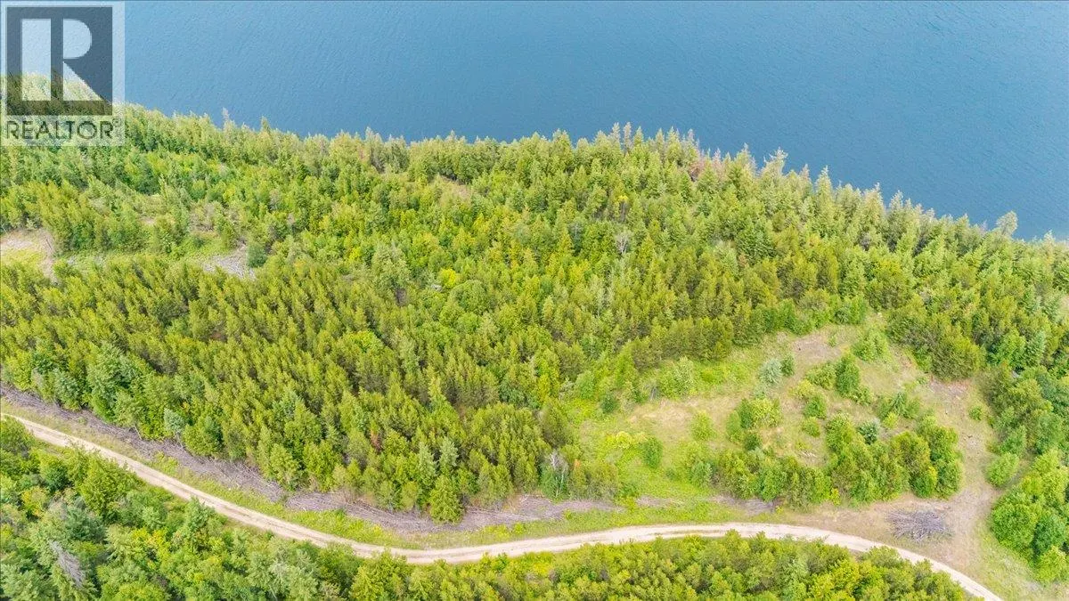 Lower Arrow Lake Lot# 5