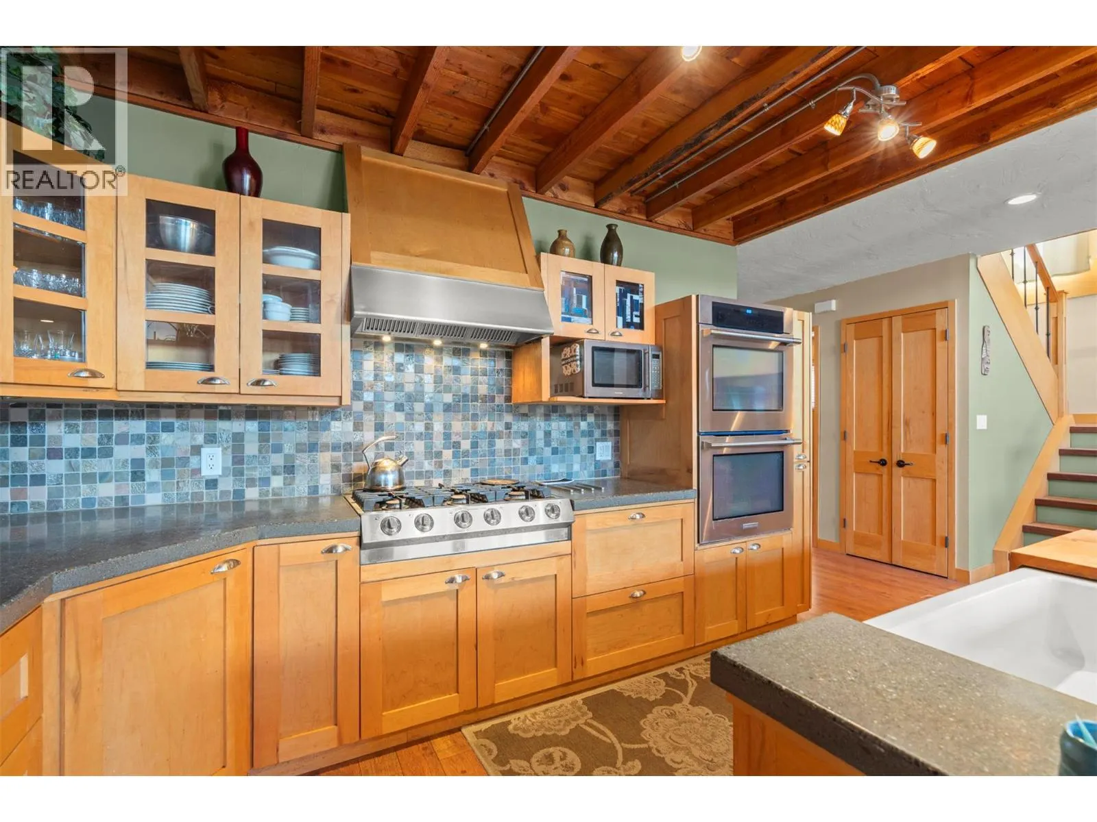 17 Mary's Emerald Bay Road