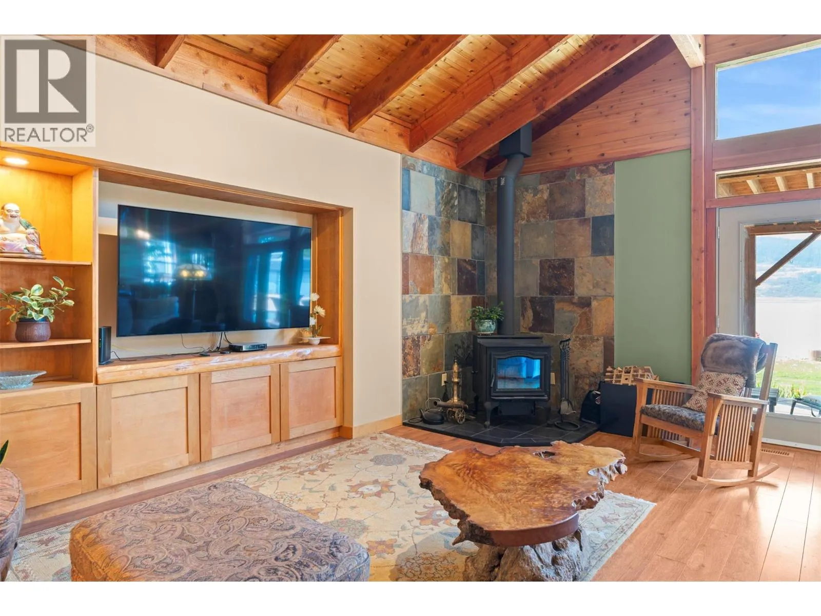 17 Mary's Emerald Bay Road