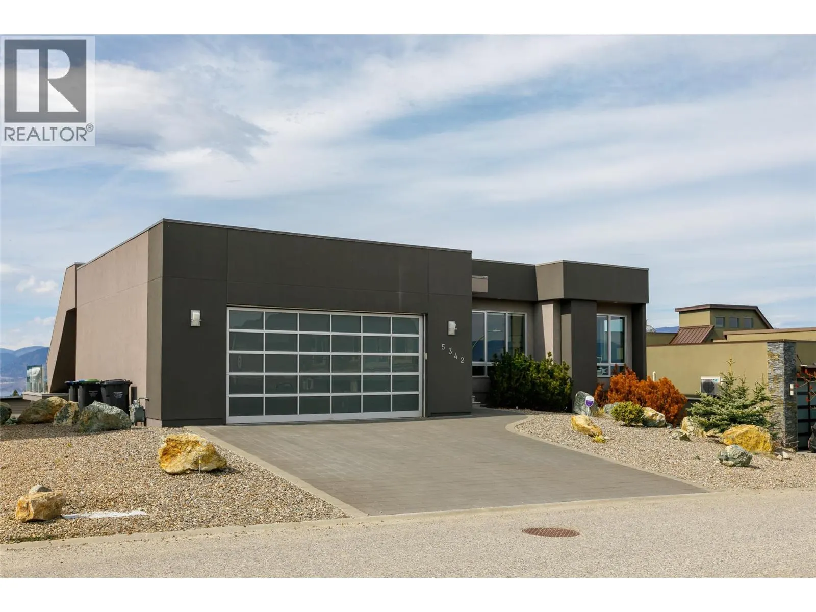 5342 Signet Crescent