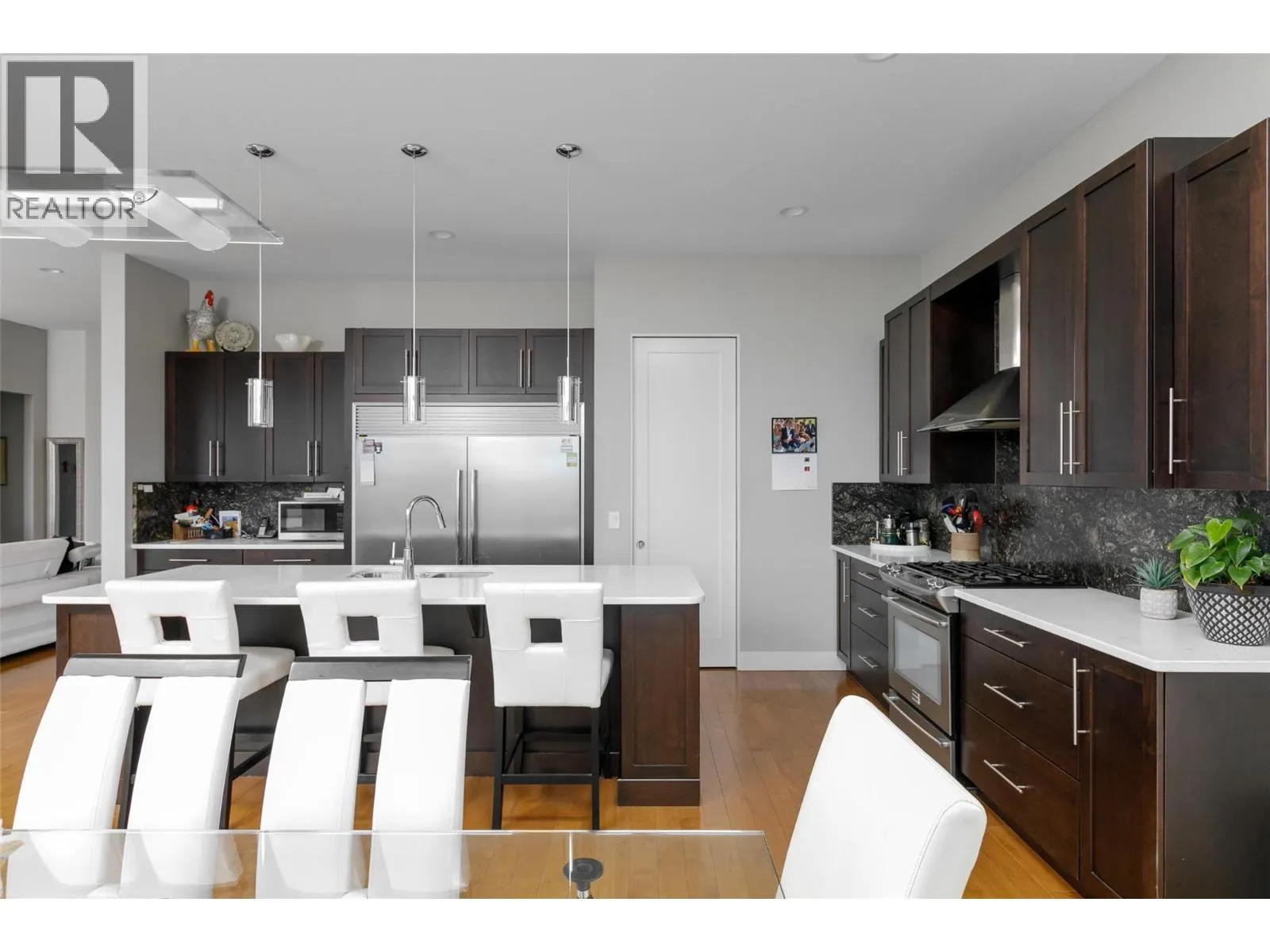 5342 Signet Crescent