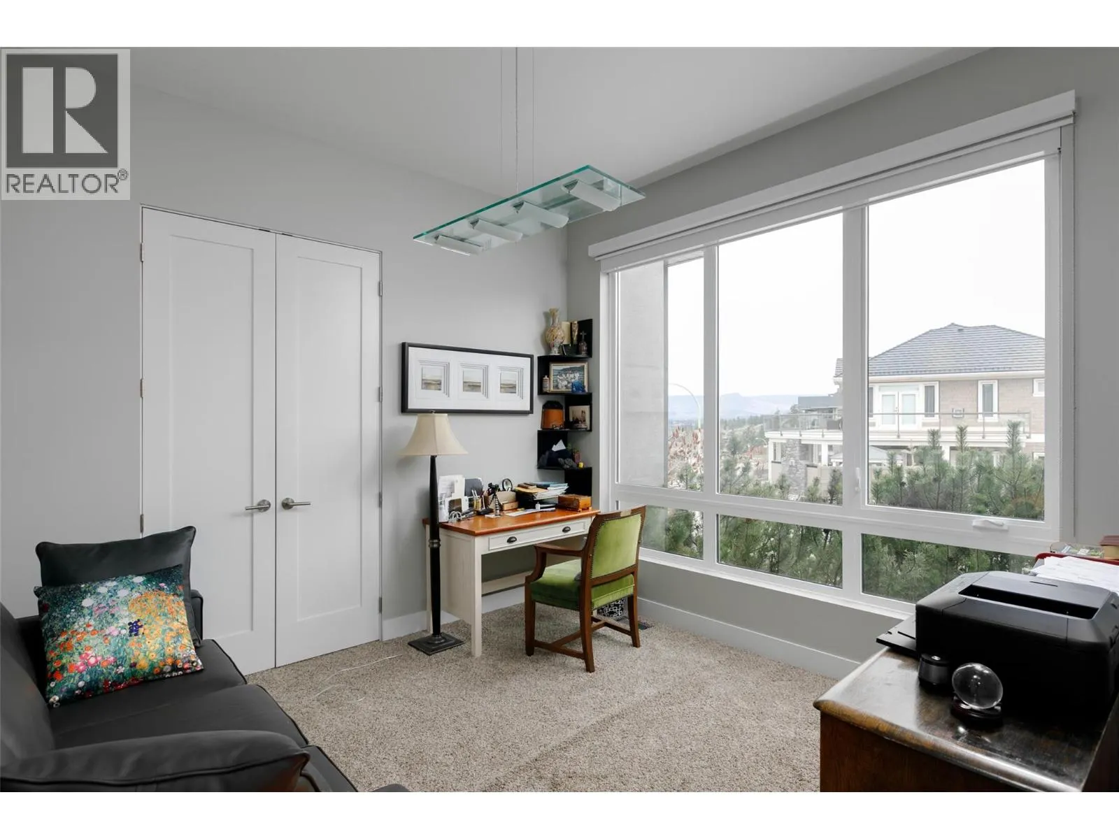 5342 Signet Crescent