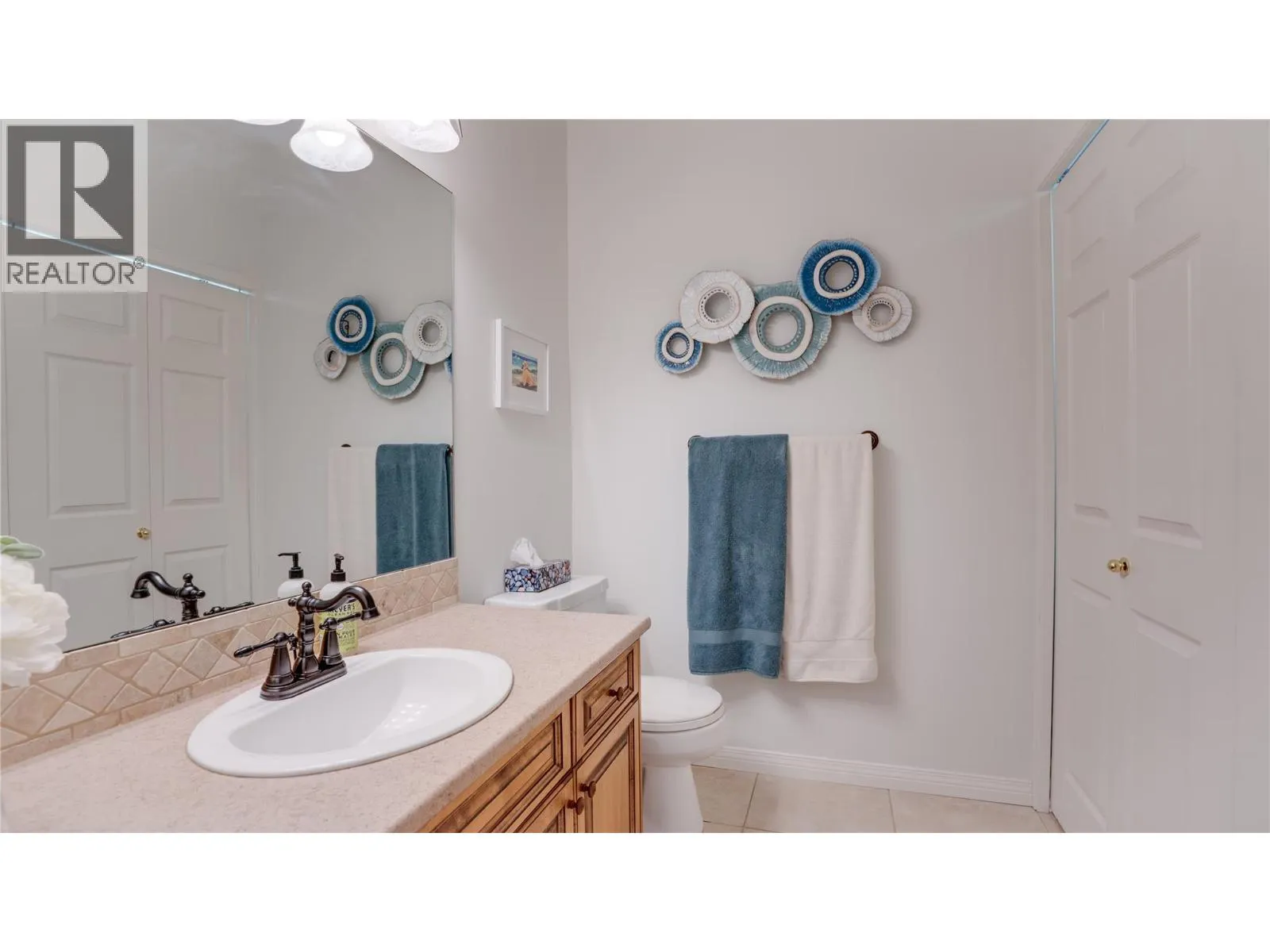7701 Okanagan Landing Road Unit# 8