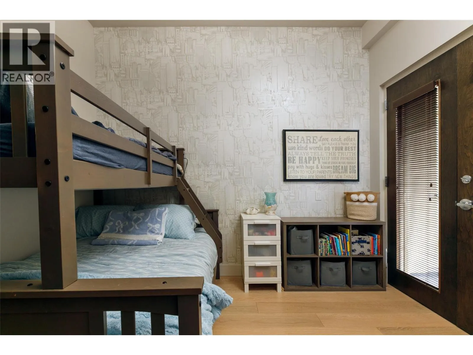 550 West Avenue Unit# 501
