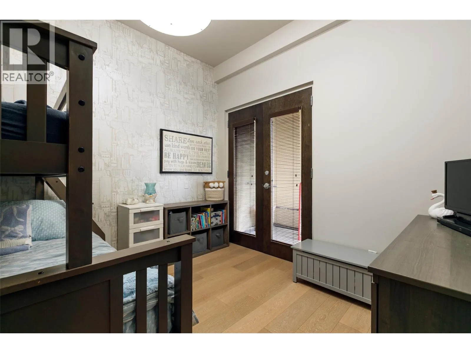 550 West Avenue Unit# 501