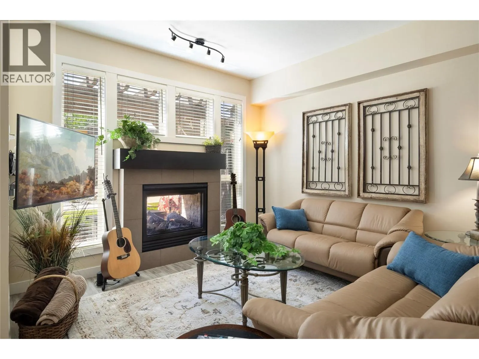 7343 Okanagan Landing Road Unit# 1130
