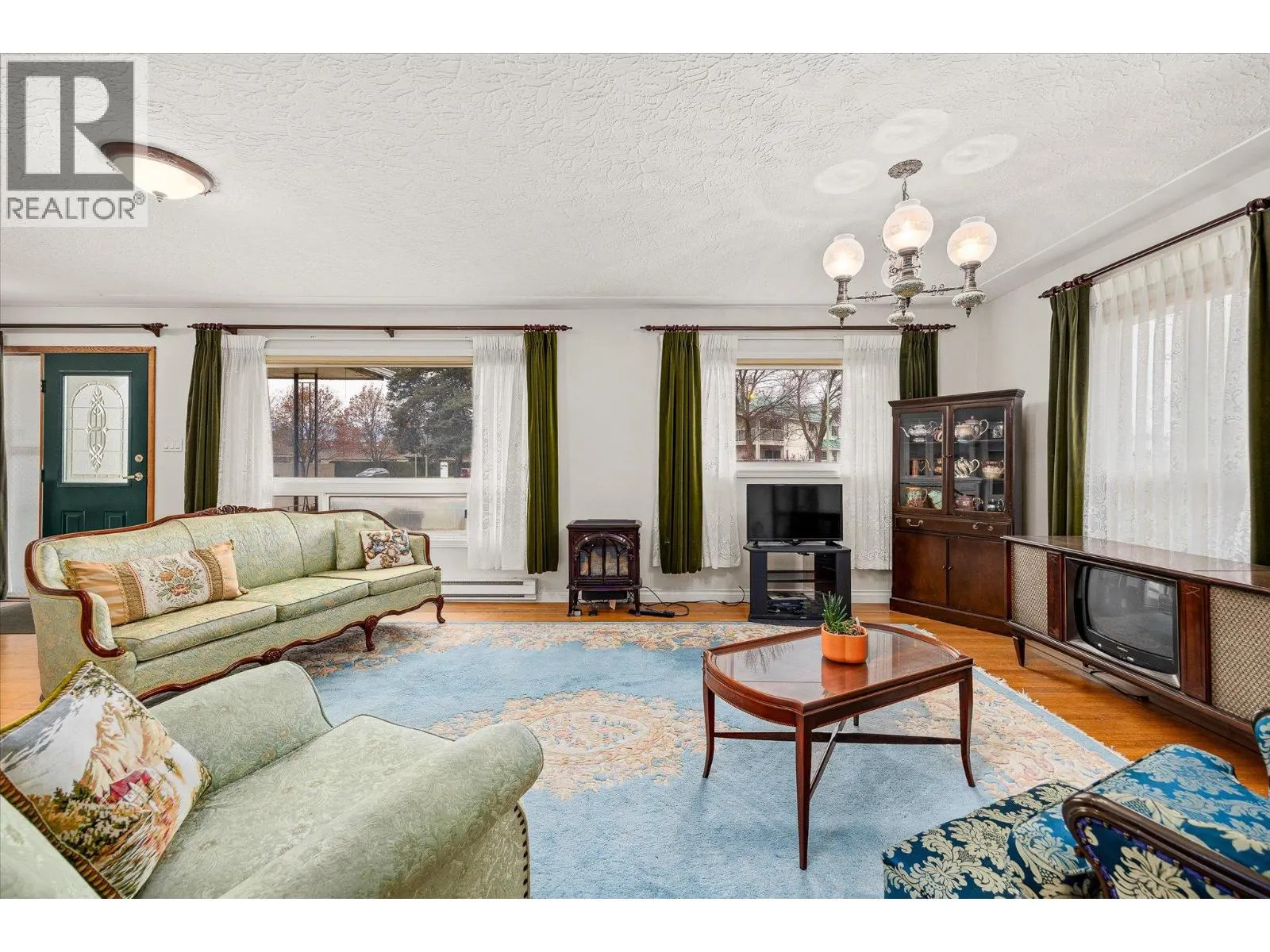 1190 Guisachan Road