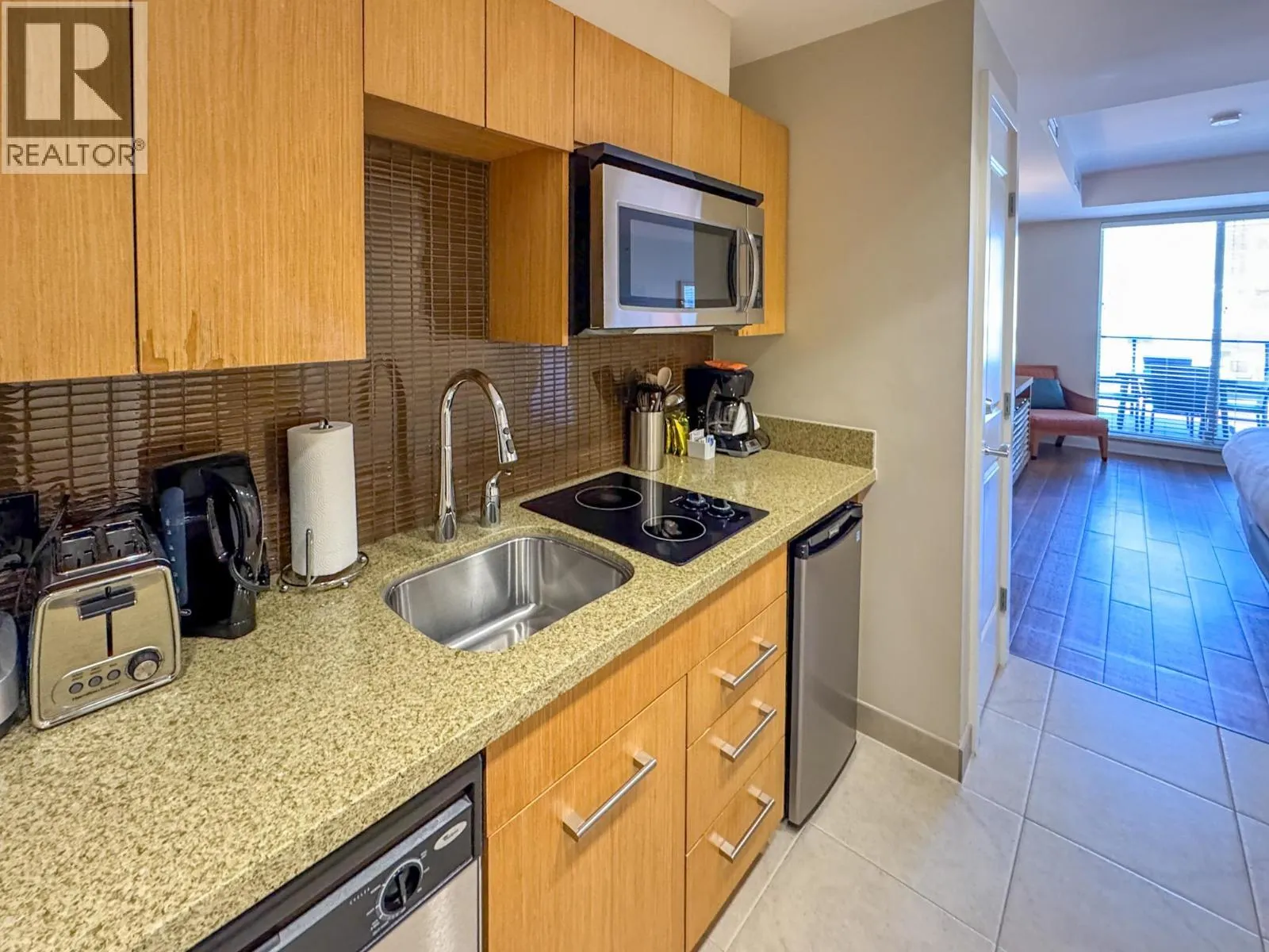 15 Park Place Unit# 408