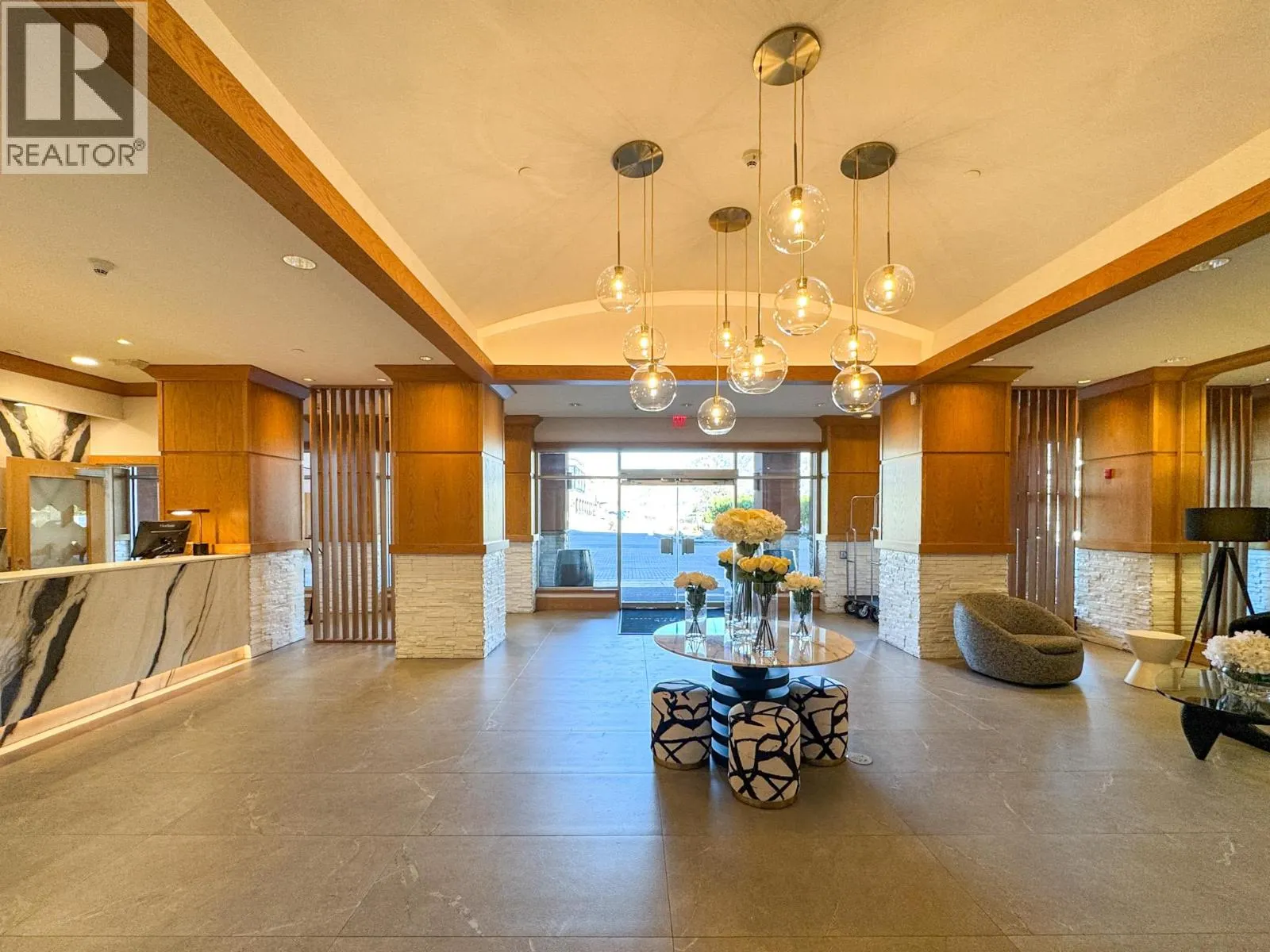 15 Park Place Unit# 408