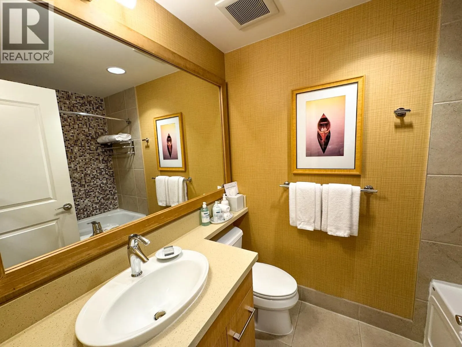 15 Park Place Unit# 408