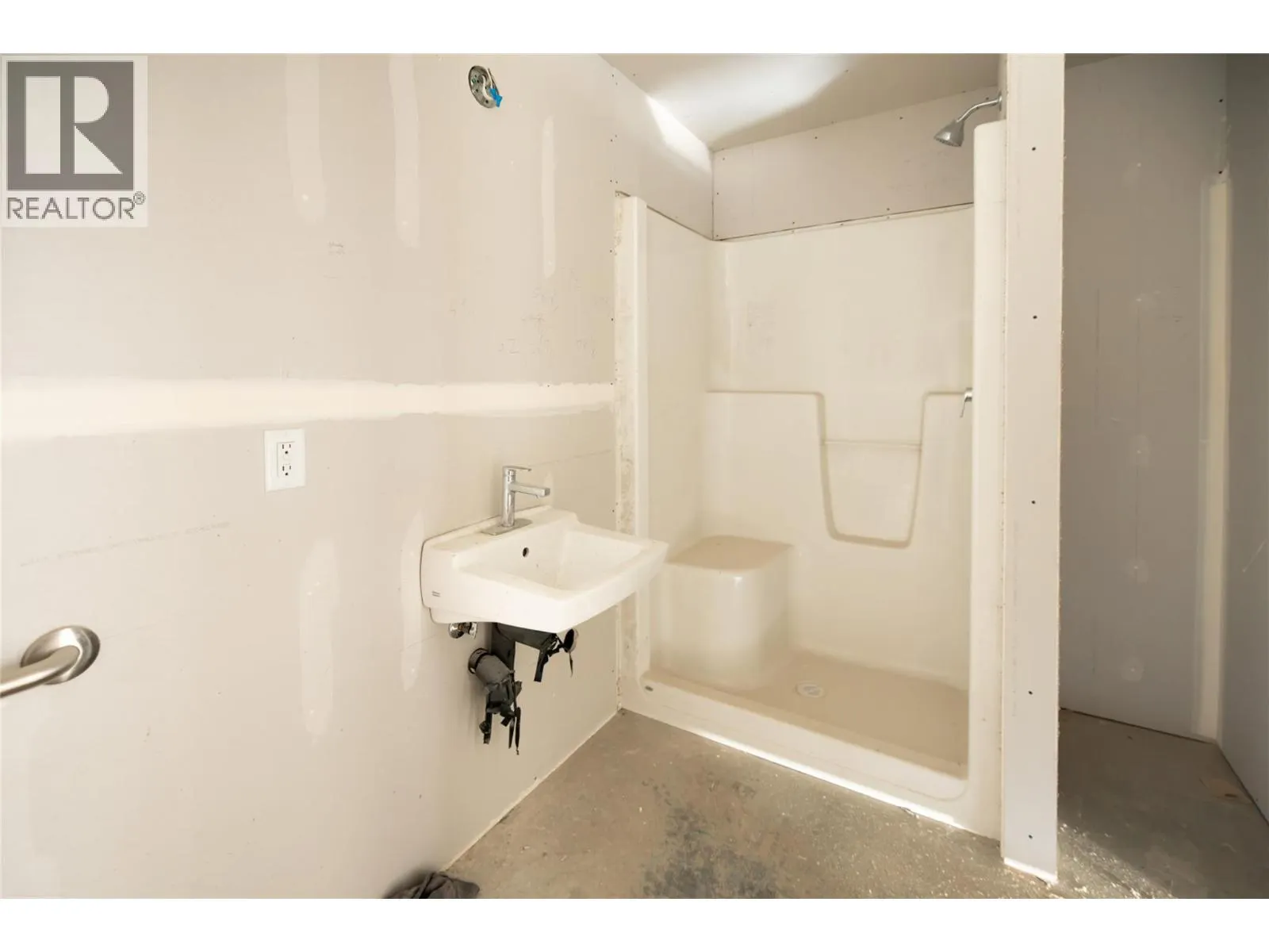 3101 45th Avenue Unit# 19