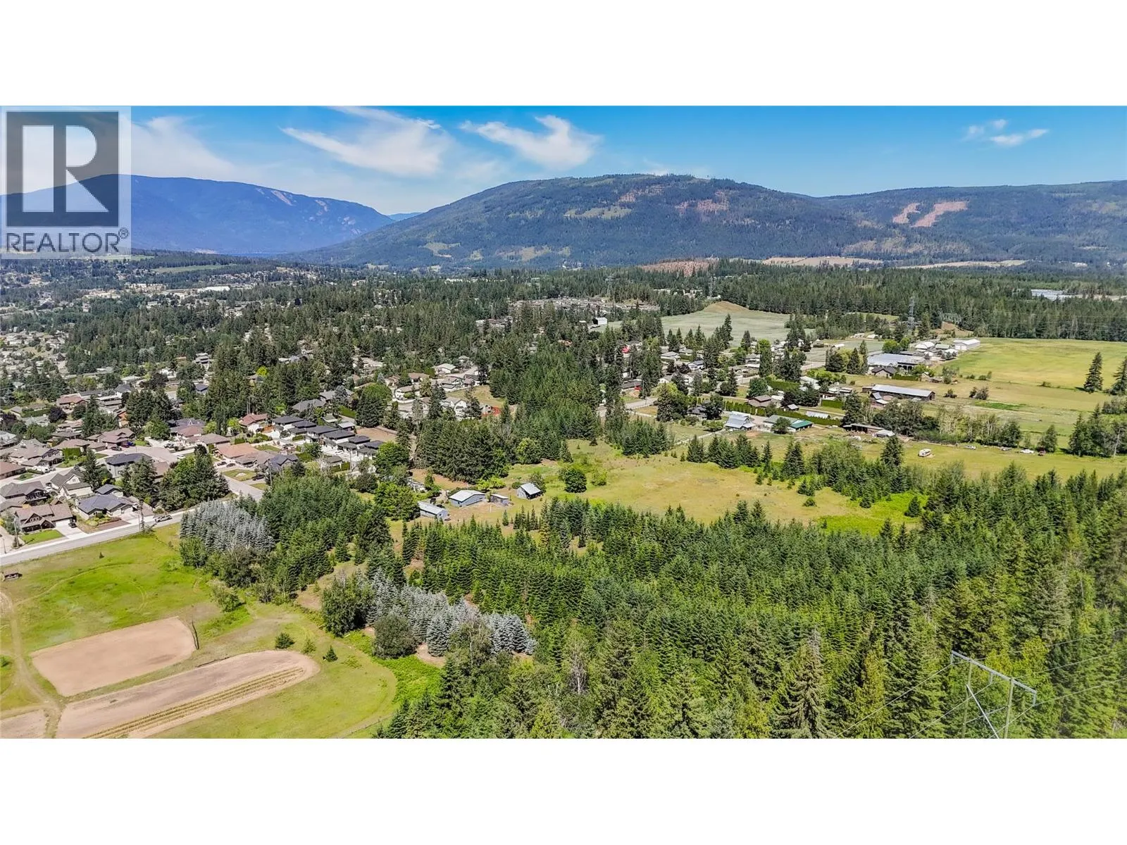 1370 20 Avenue SE