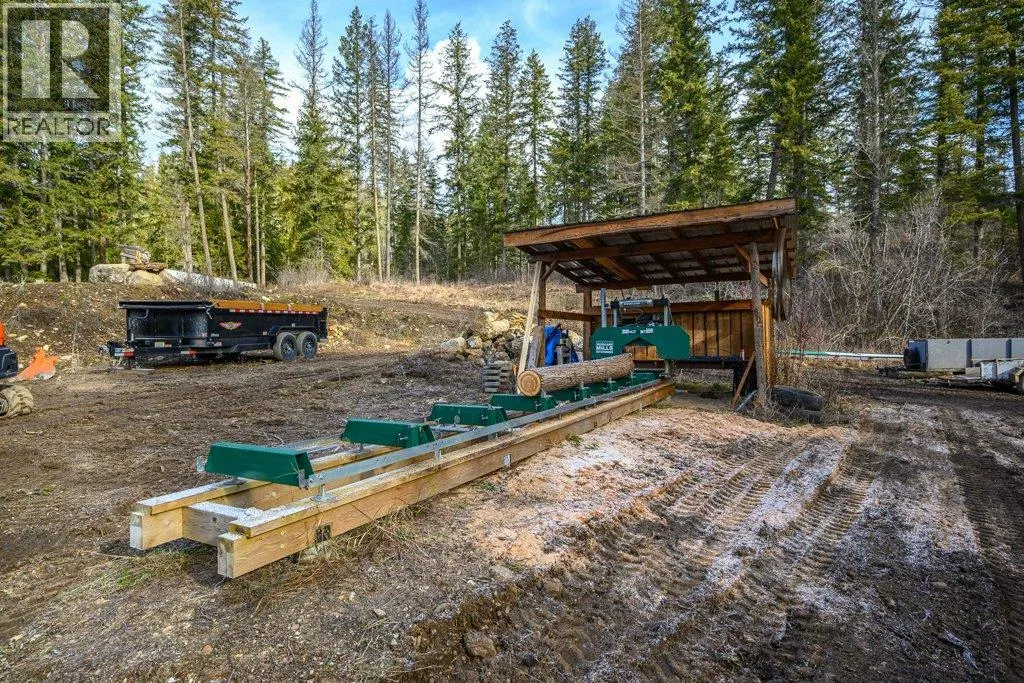 1665 Enderby Mabel Lake Road