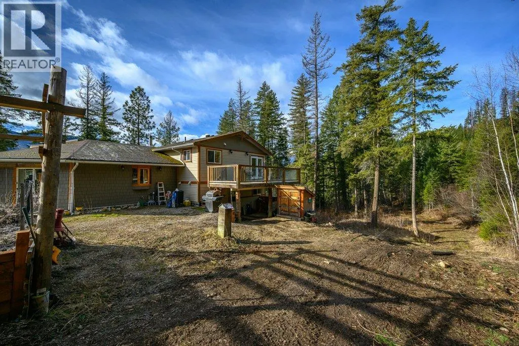 1665 Enderby Mabel Lake Road