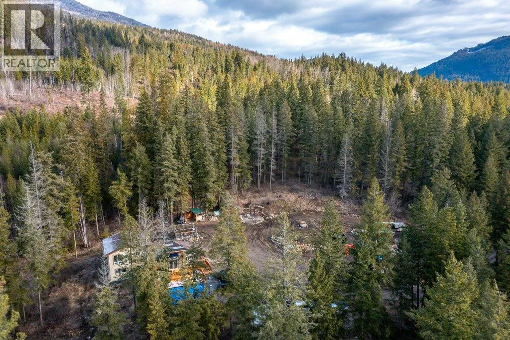 1665 Enderby Mabel Lake Road