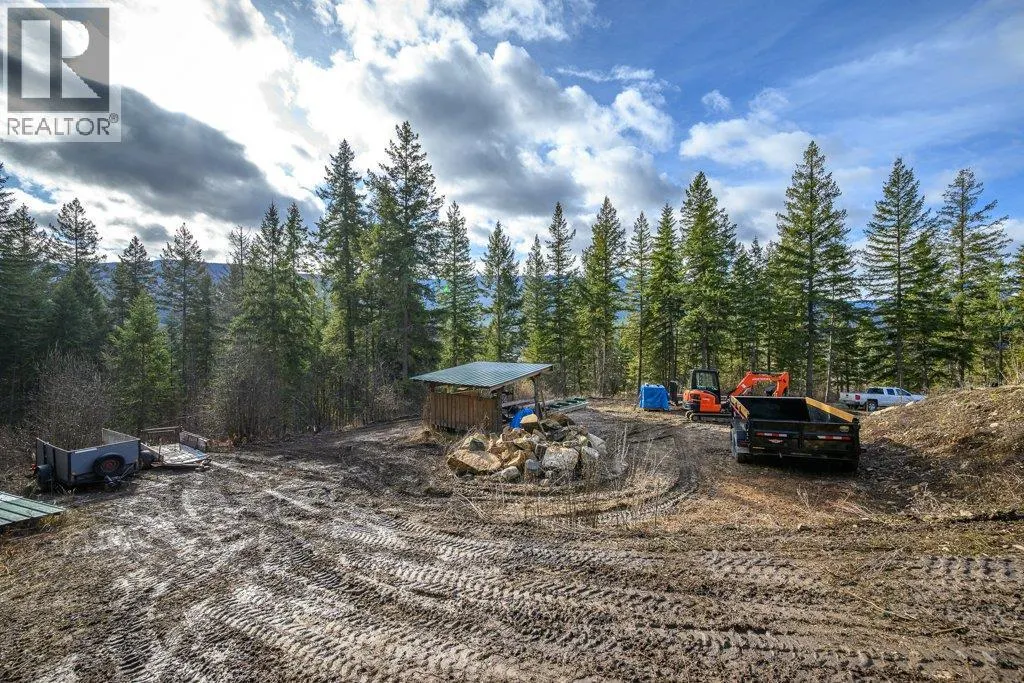 1665 Enderby Mabel Lake Road