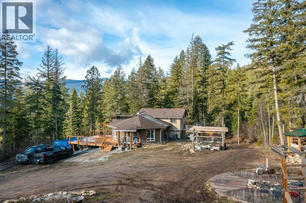 1665 Enderby Mabel Lake Road