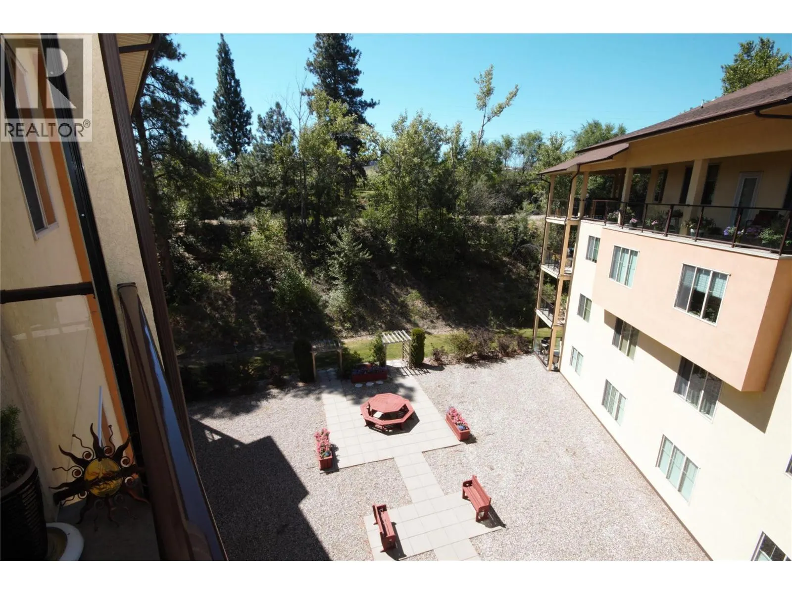 921 SPILLWAY Road Unit# 401C