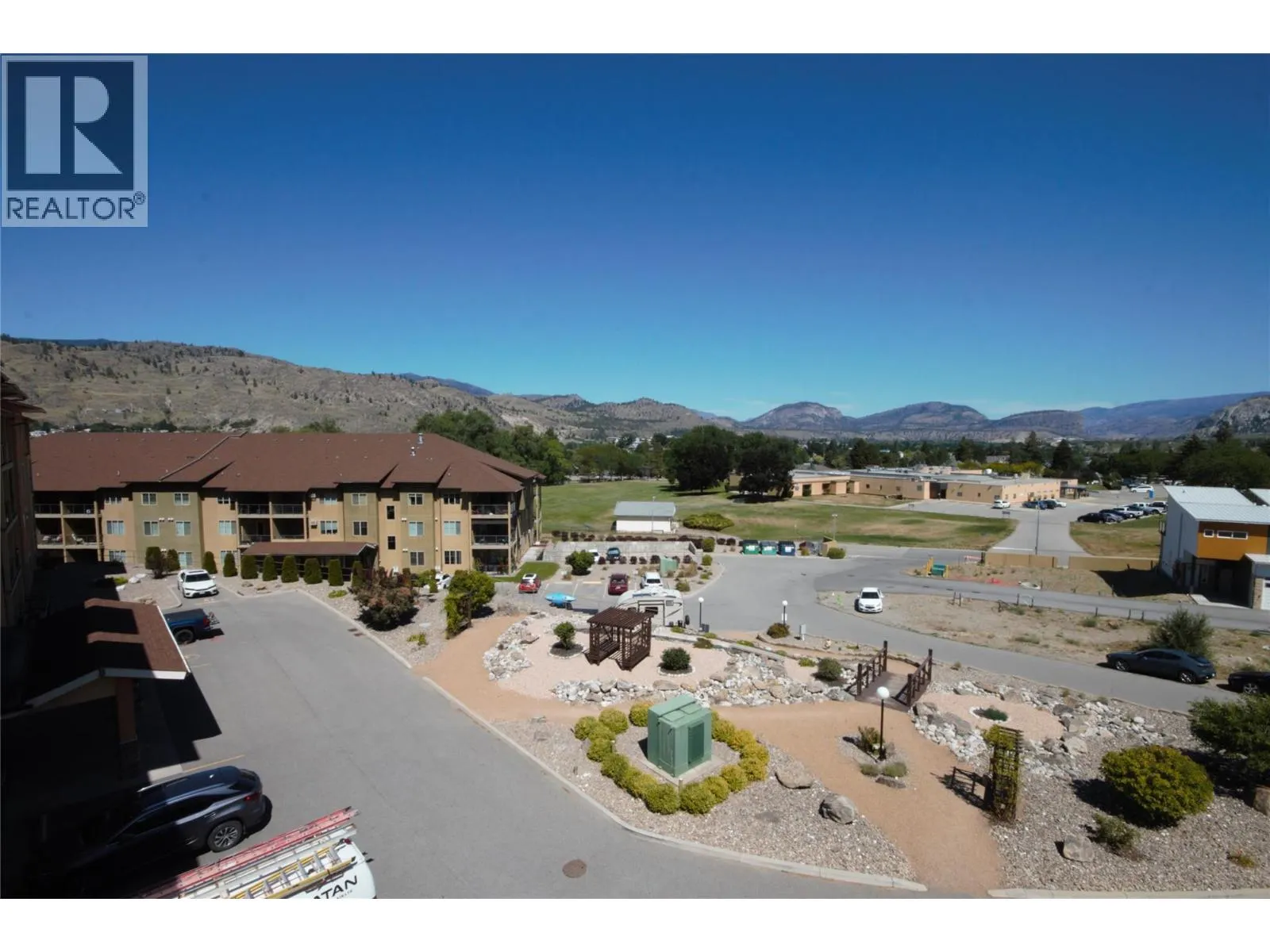 921 SPILLWAY Road Unit# 401C
