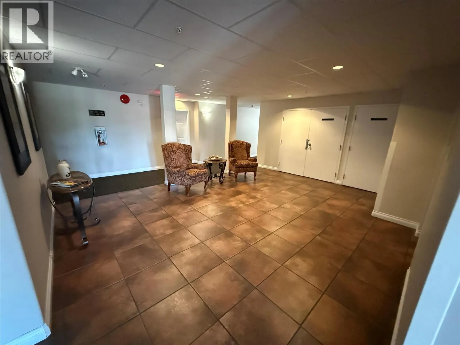 921 SPILLWAY Road Unit# 401C