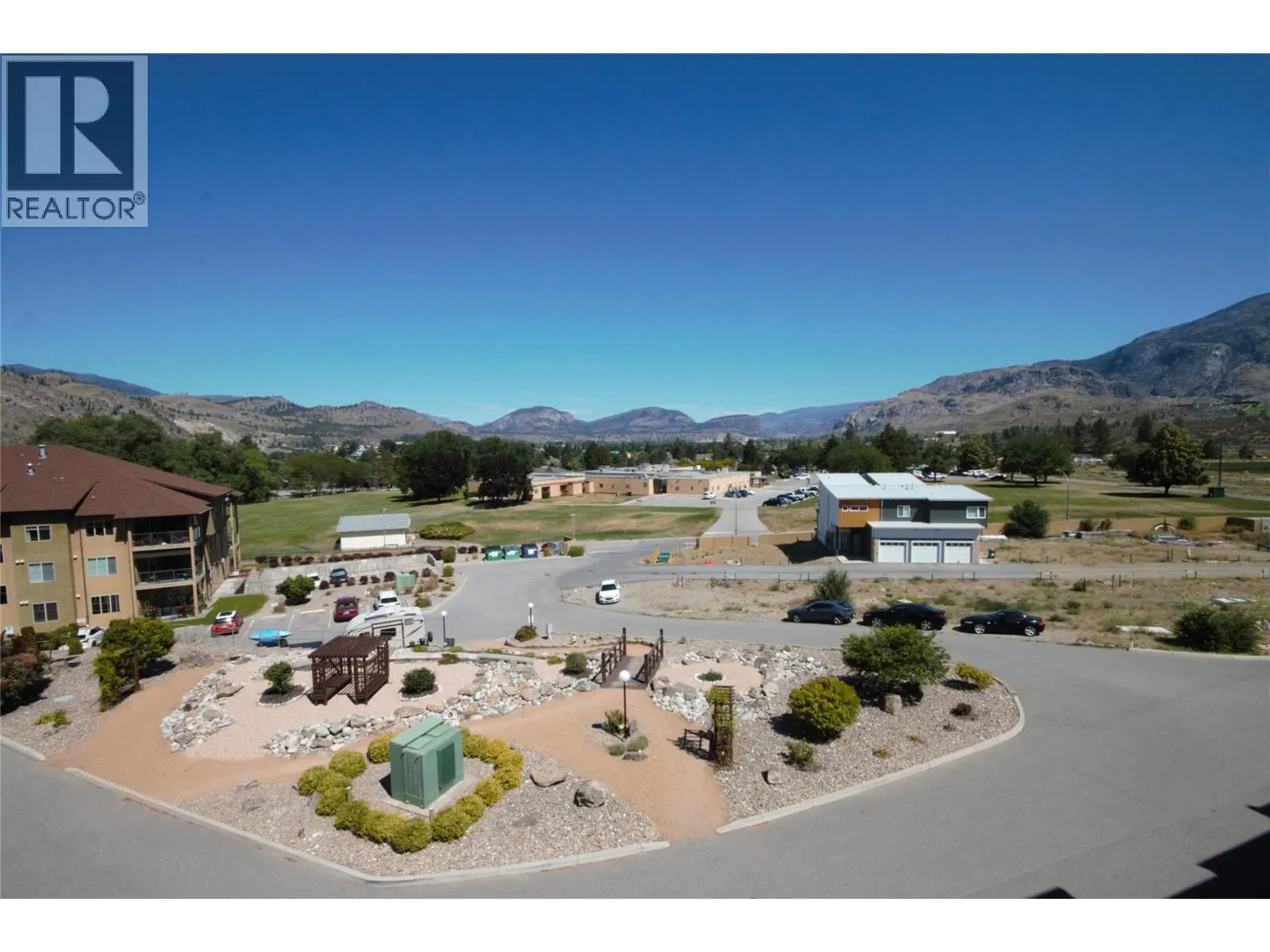 921 SPILLWAY Road Unit# 401C