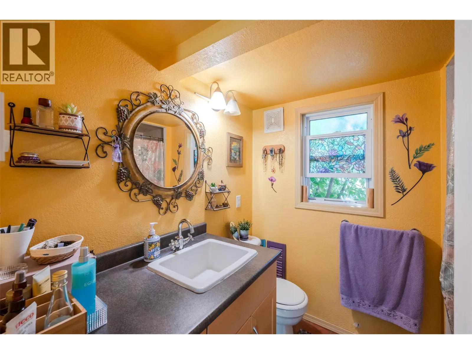 482 Pinehill Road