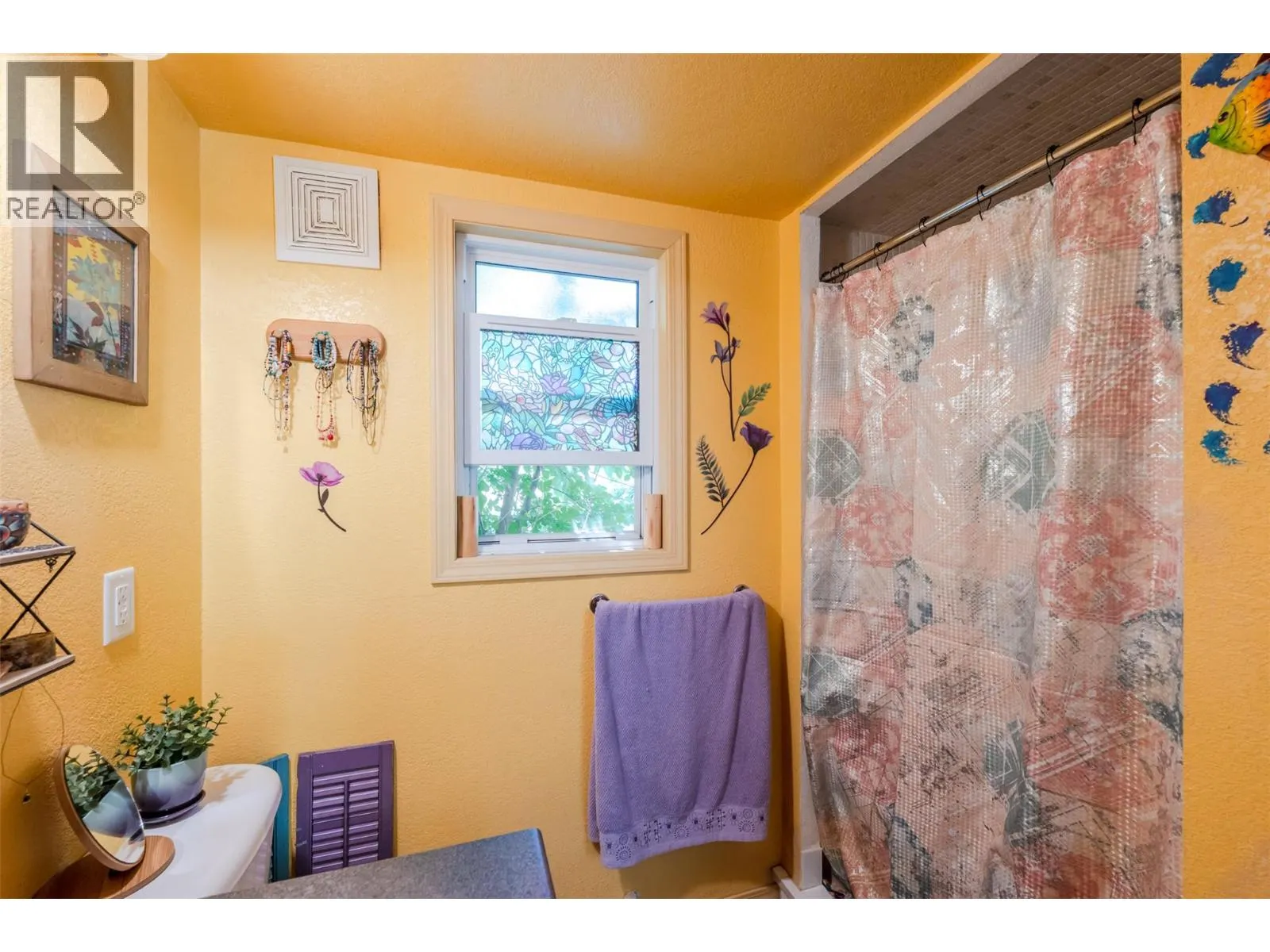 482 Pinehill Road