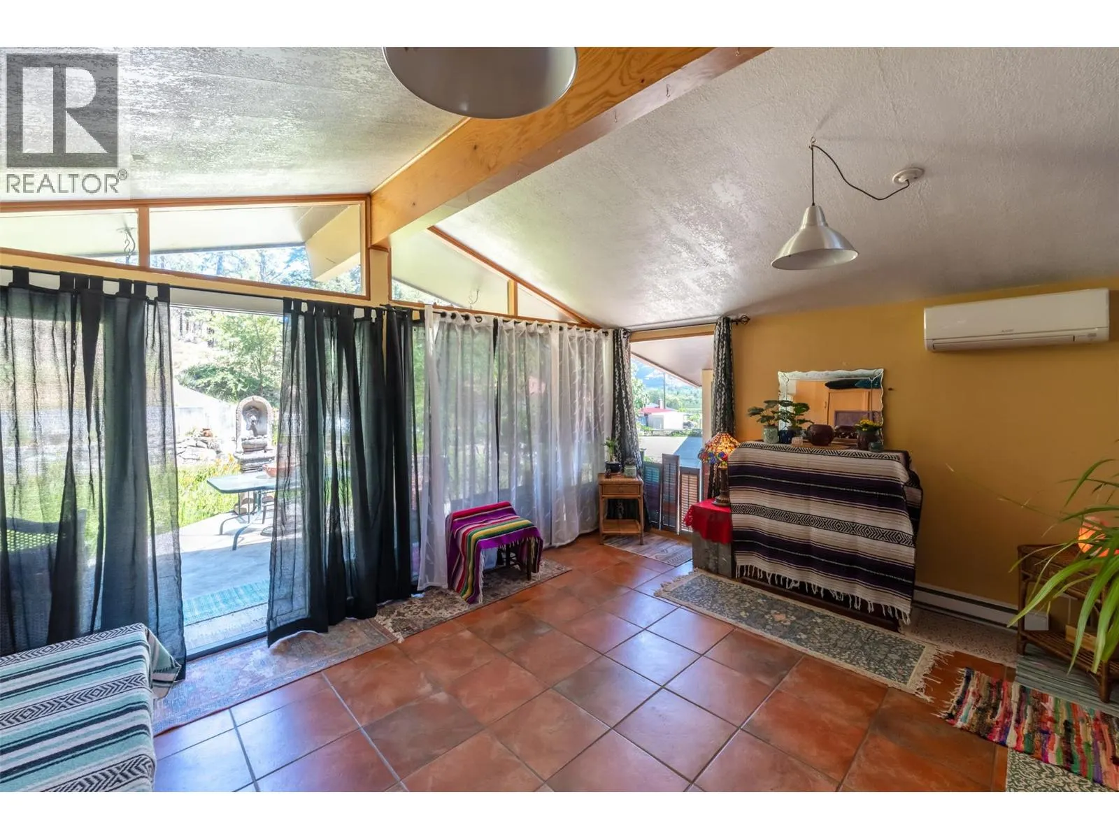 482 Pinehill Road