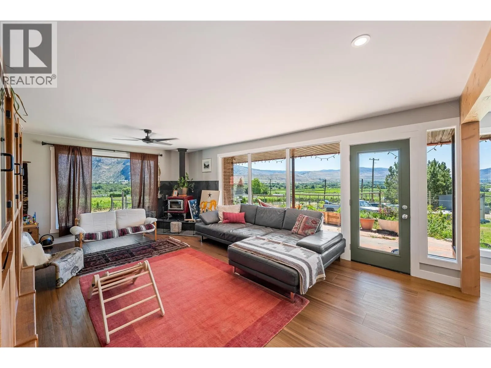 482 Pinehill Road