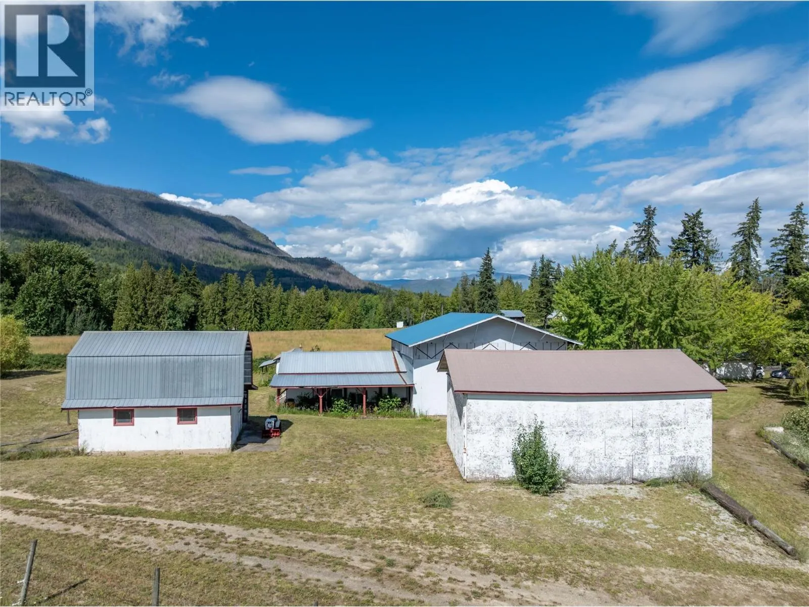 1102 Trans Canada Highway