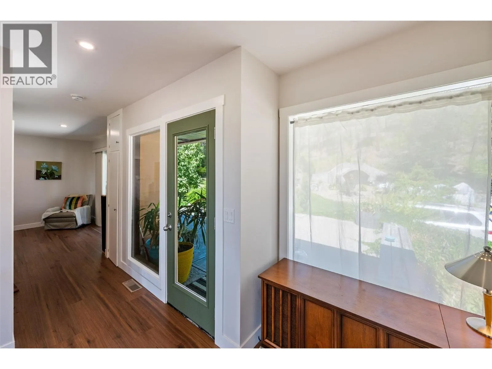 482 Pinehill Road