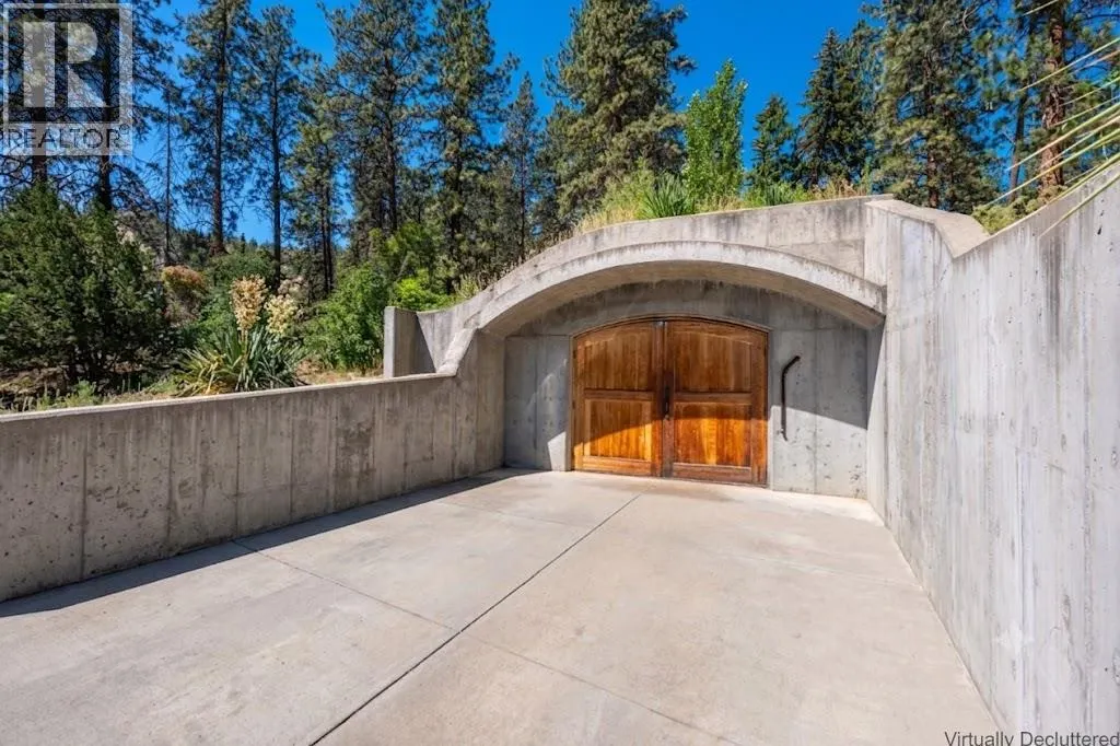 482 Pinehill Road