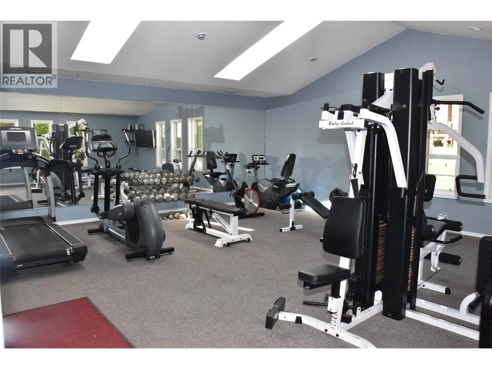 2615 Lakeshore Drive Unit# 17