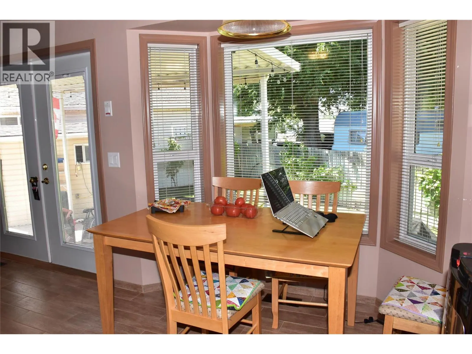 2615 Lakeshore Drive Unit# 17