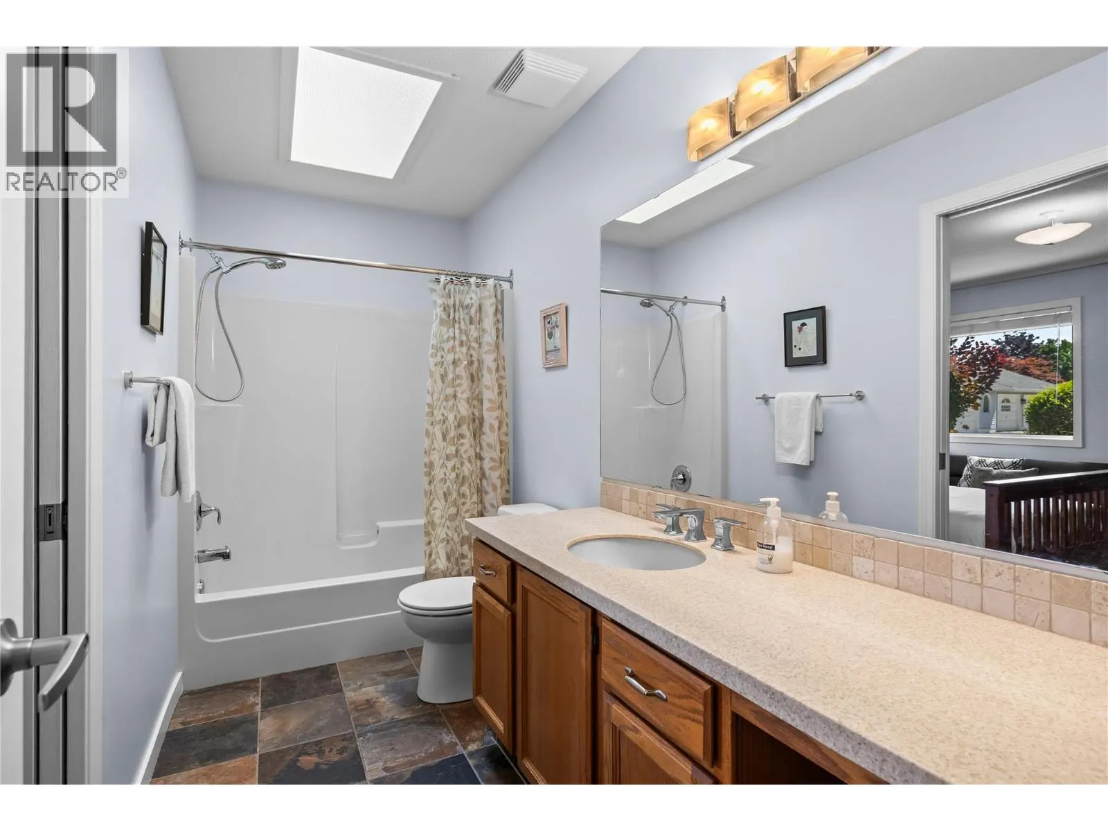 3370 Casorso Road Unit# 15