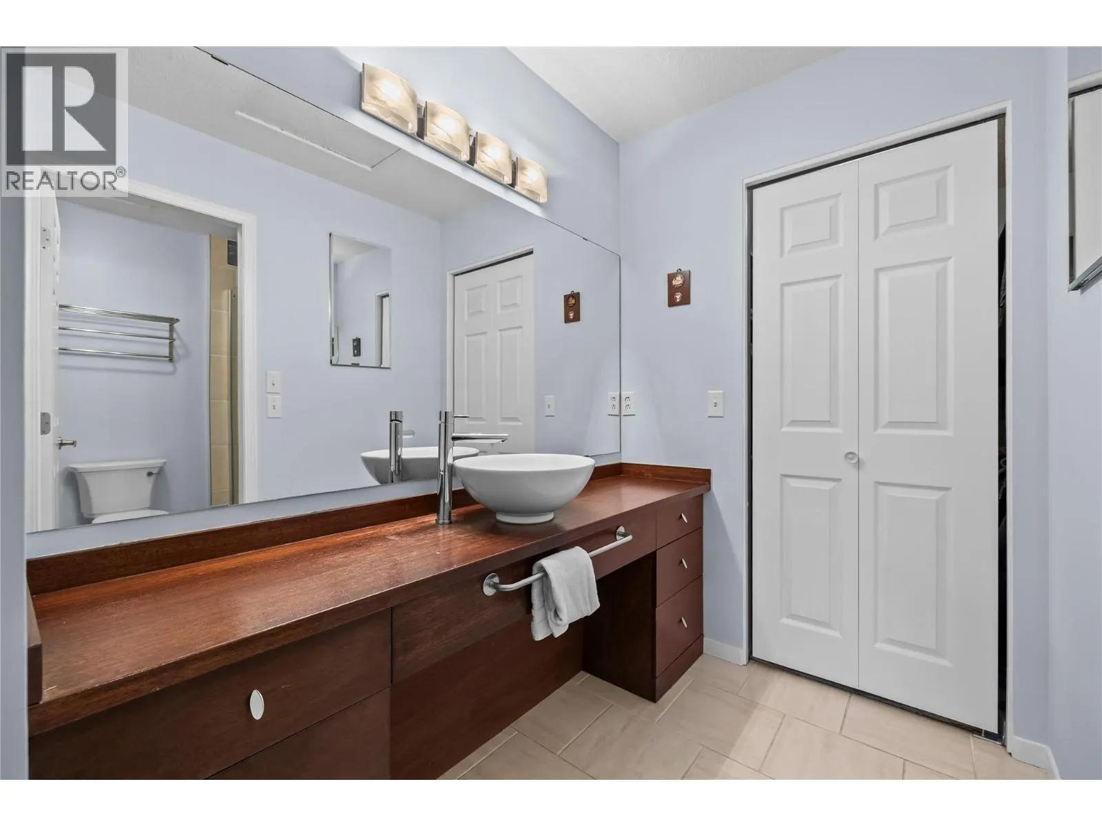 3370 Casorso Road Unit# 15