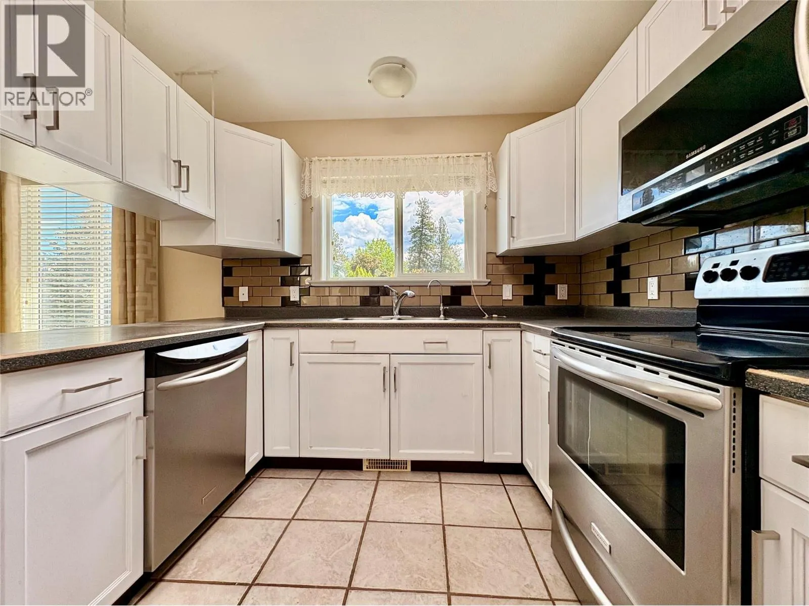 9510 97 Highway N Unit# 36