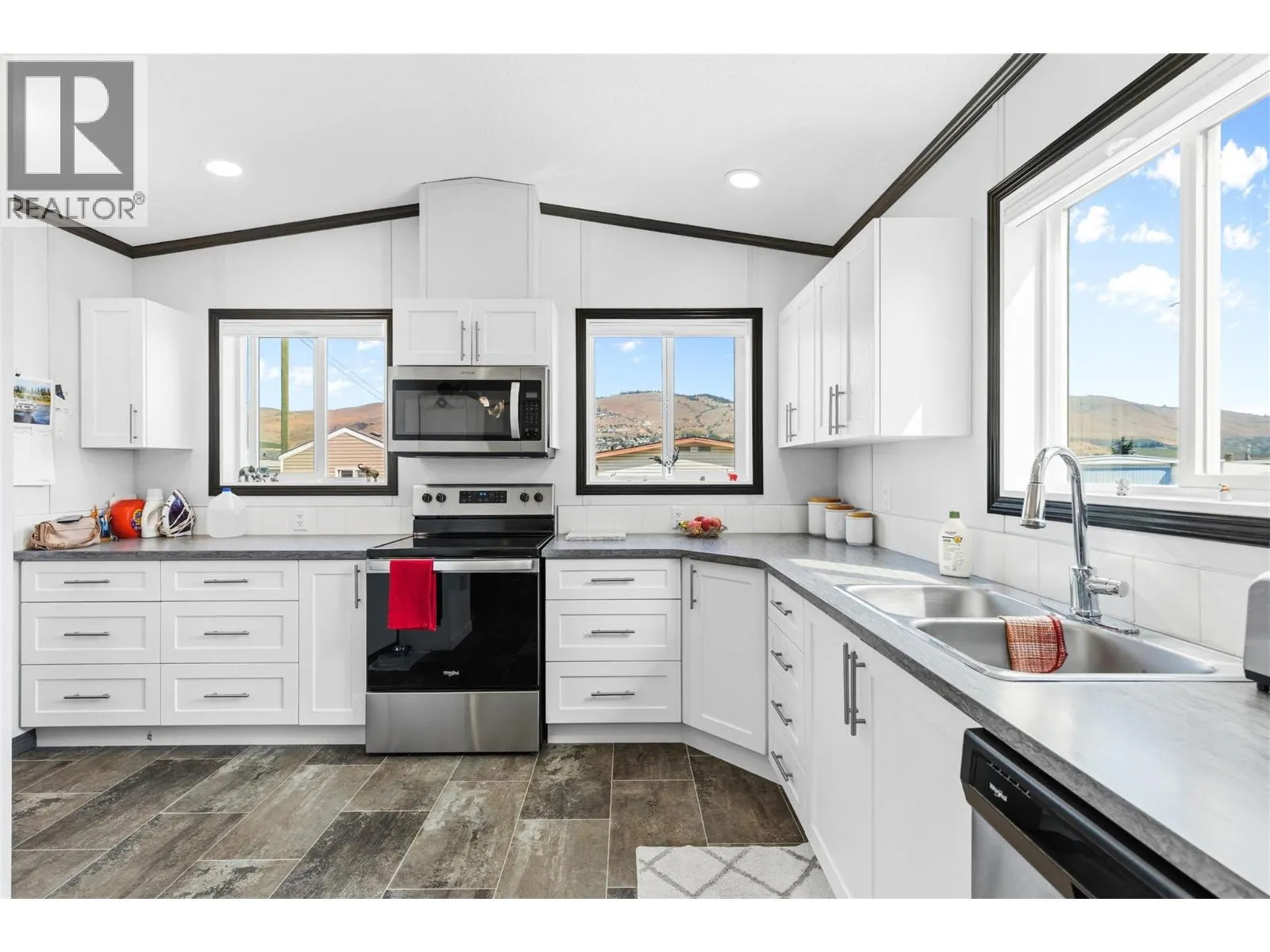 6902 Okanagan Landing Road Unit# 30