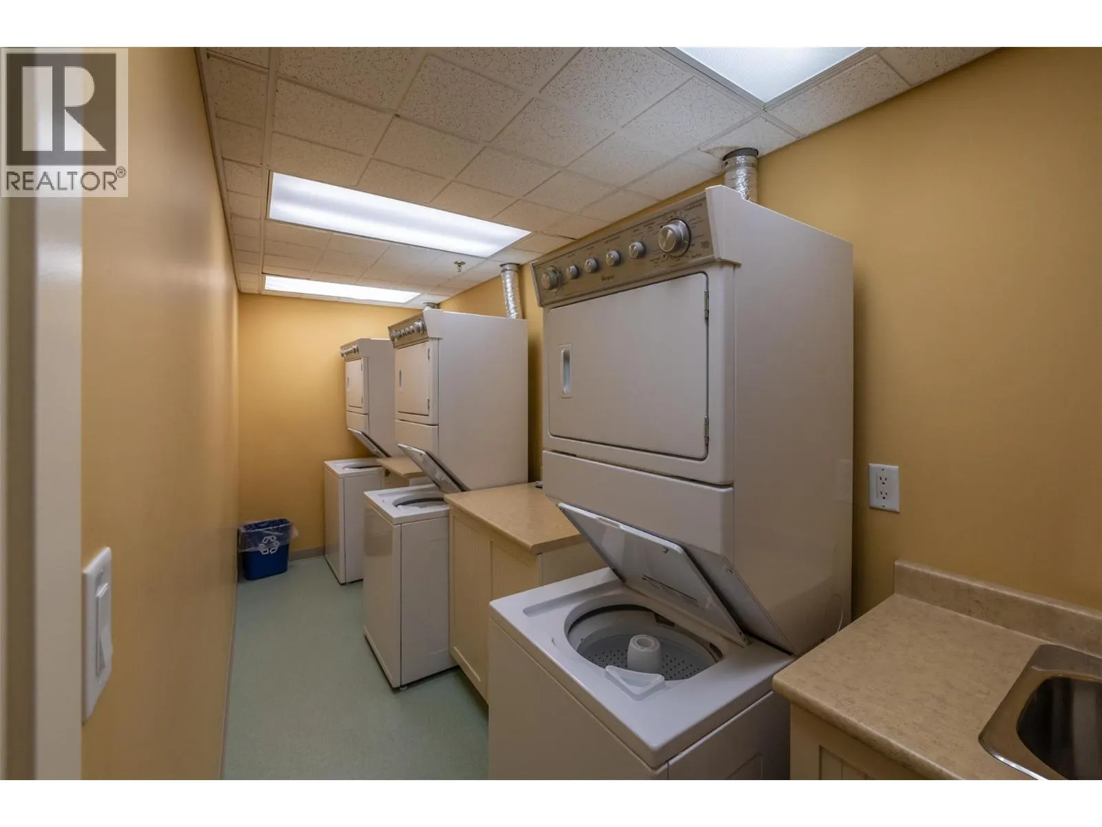 13011 Lakeshore Drive Unit# 105