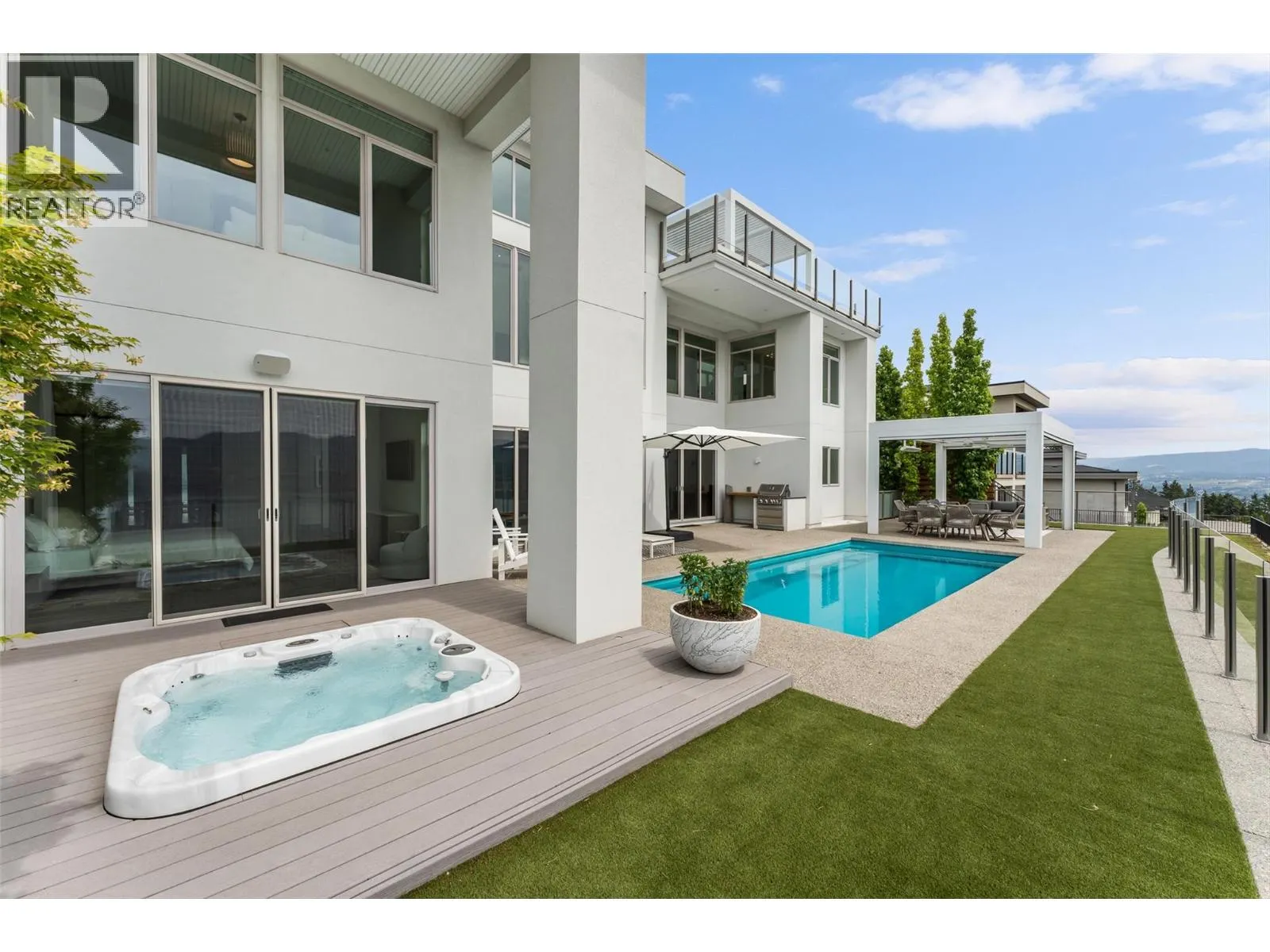 1384 Pinot Noir Drive