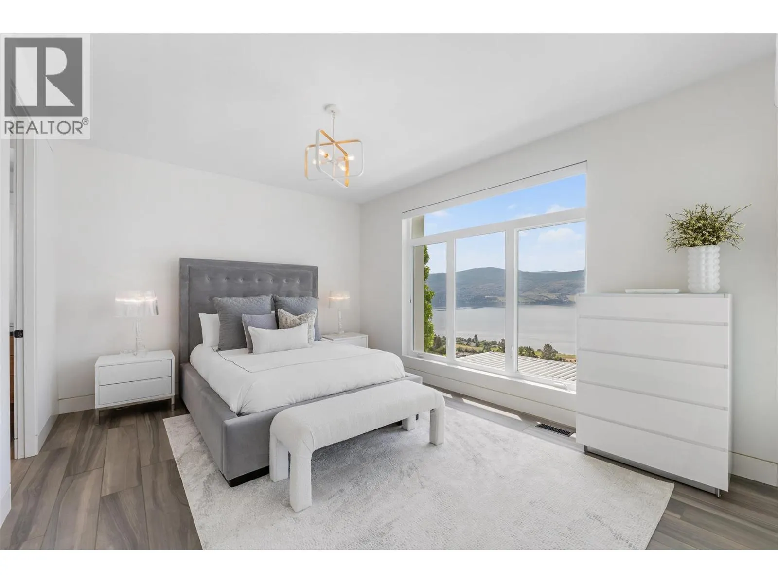 1384 Pinot Noir Drive