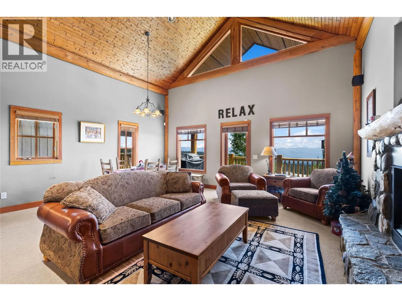 360 Whitehorse Lane Unit# 14