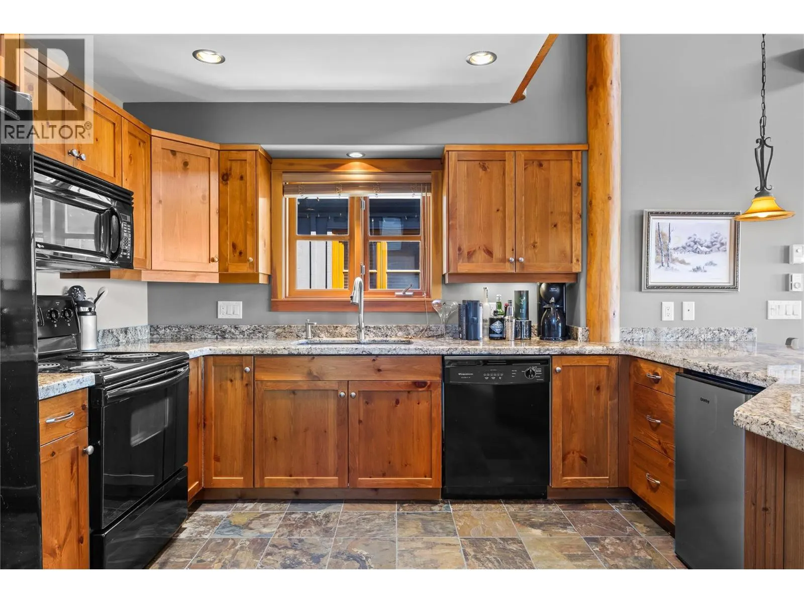 360 Whitehorse Lane Unit# 14