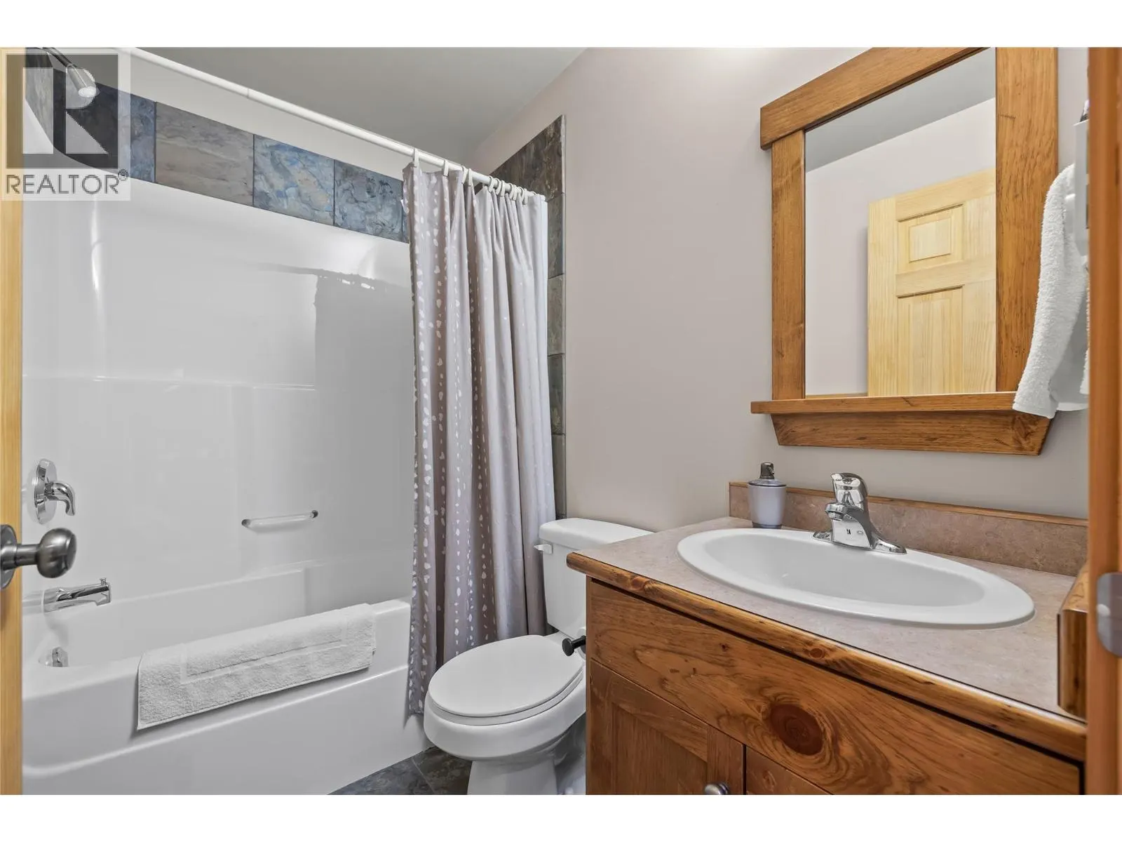 360 Whitehorse Lane Unit# 14