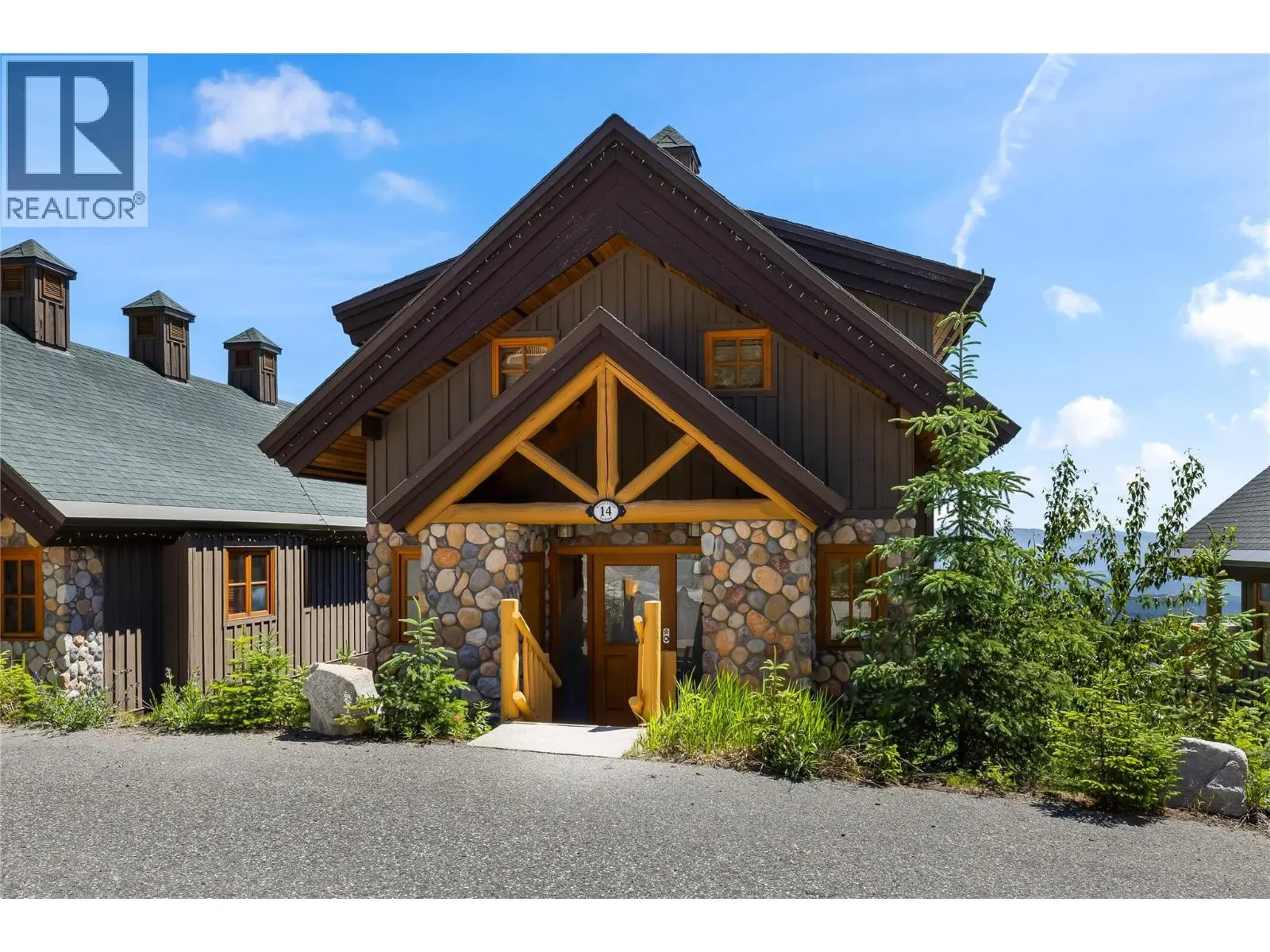 360 Whitehorse Lane Unit# 14