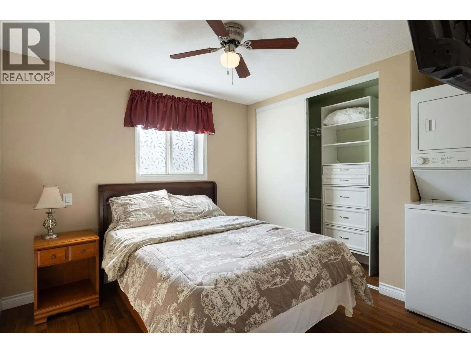 8000 Highland Road Unit# 24